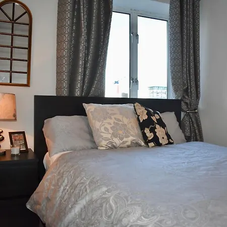 City Centre Top Floor Flat Overlooking Liffey River Appartement Dublin